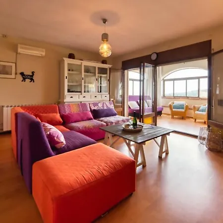 Montbarbat Sleeps 8 Pool Wifi Villa Lloret de Mar