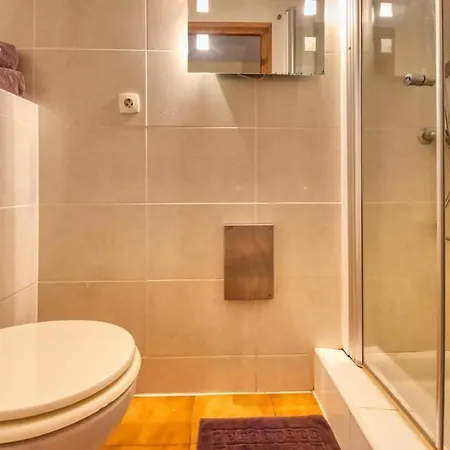 Villa Montbarbat Sleeps 8 Pool Wifi *
